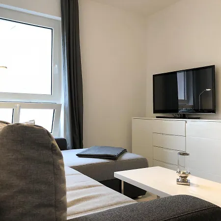 Warnemunde 12 & 13 Apartment *